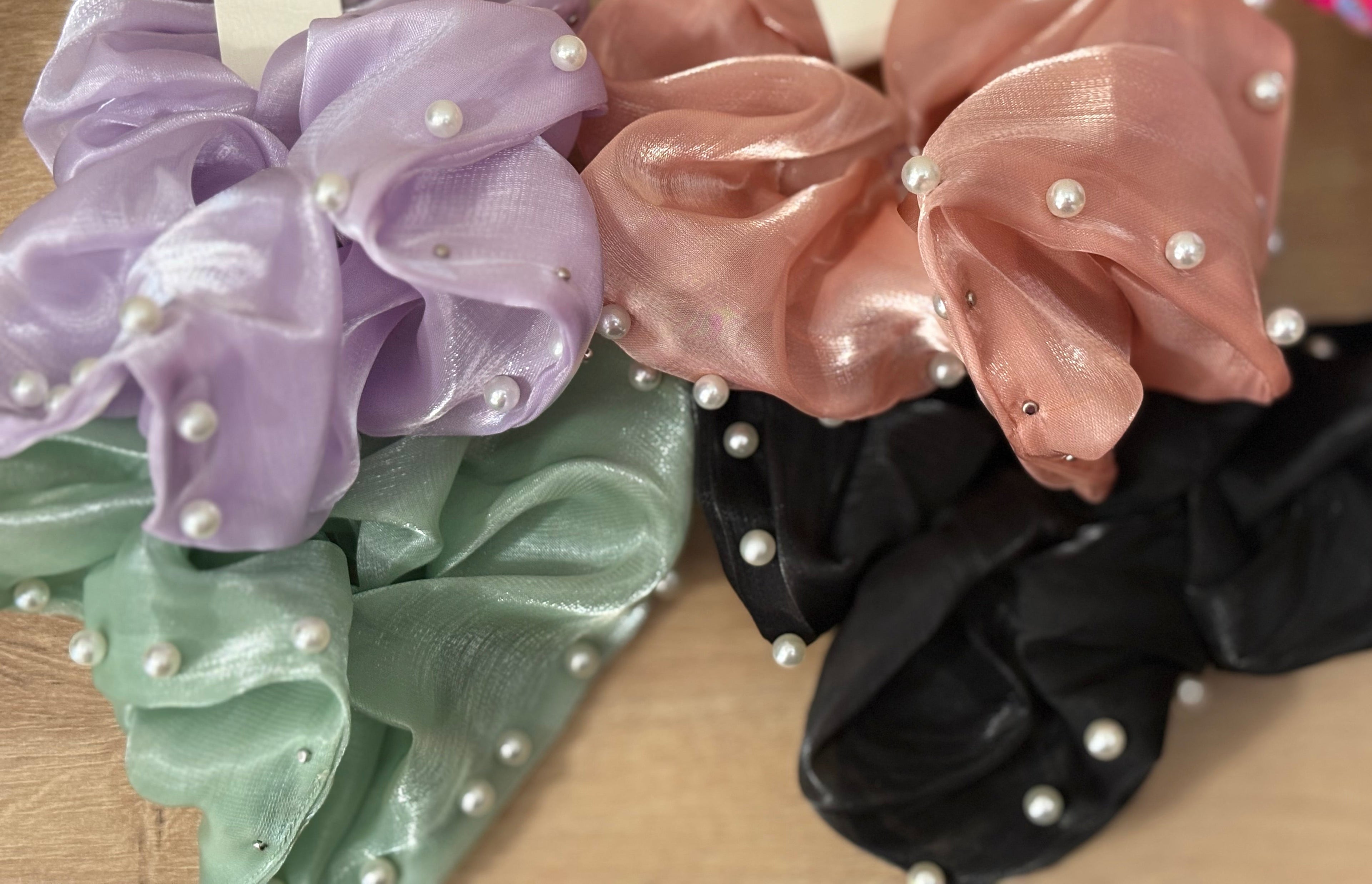 Perla Scrunchie